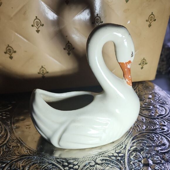 Vintage 1940's Swan Planter Coquette Bridal - Picture 2 of 10